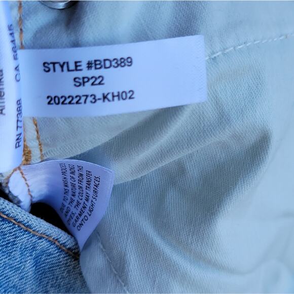 J. Crew Slim Boyfriend Jean In Darcy Bay Wash 31T Tall 31 - Picture 8 of 10